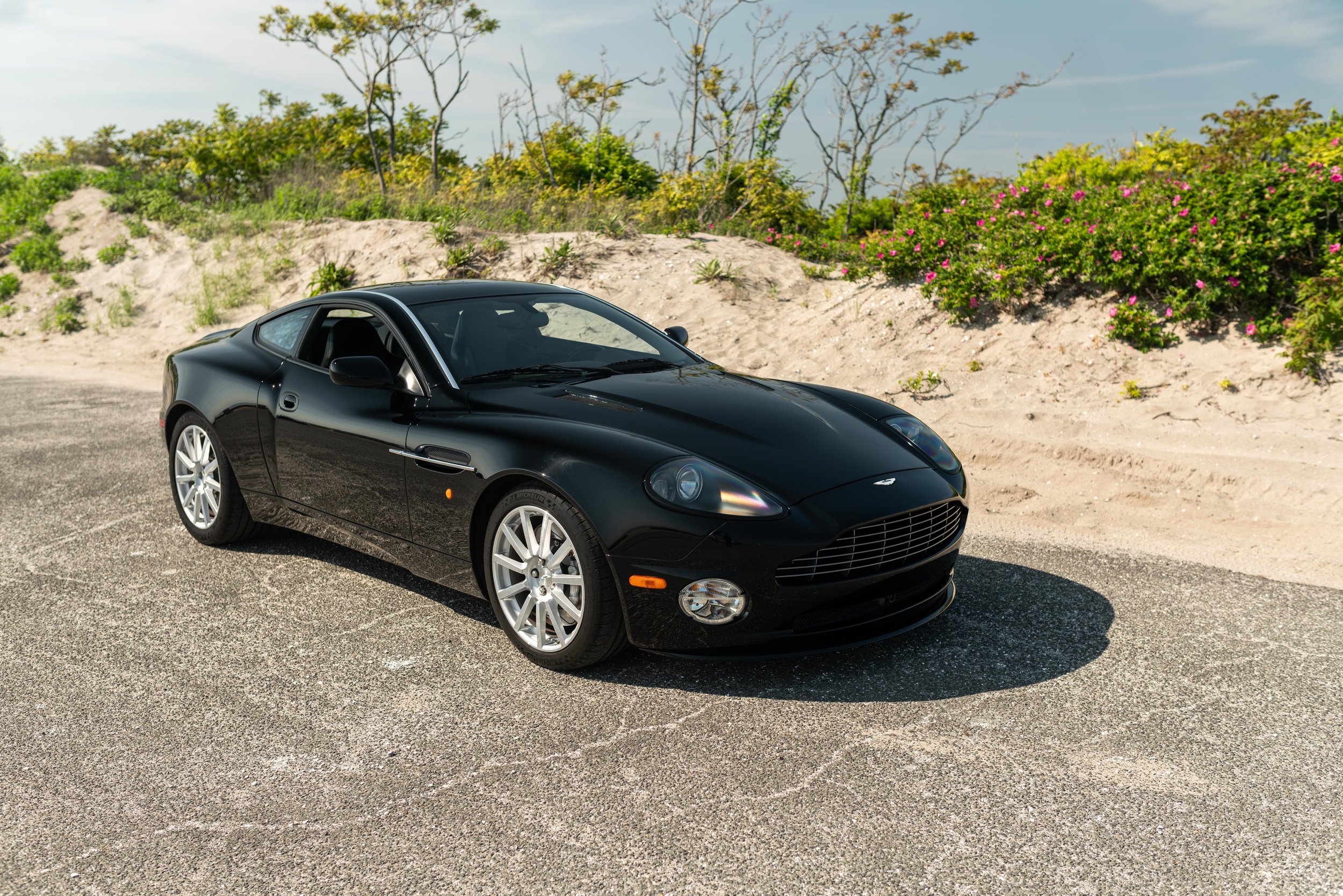 astonmartinvanquish-60.jpg