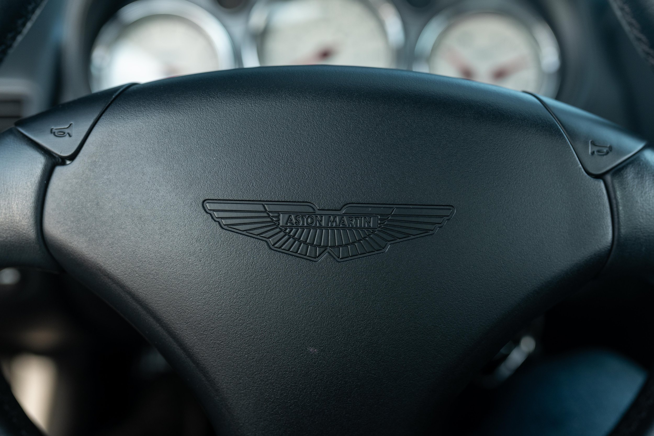 astonmartinvanquish-139.jpg