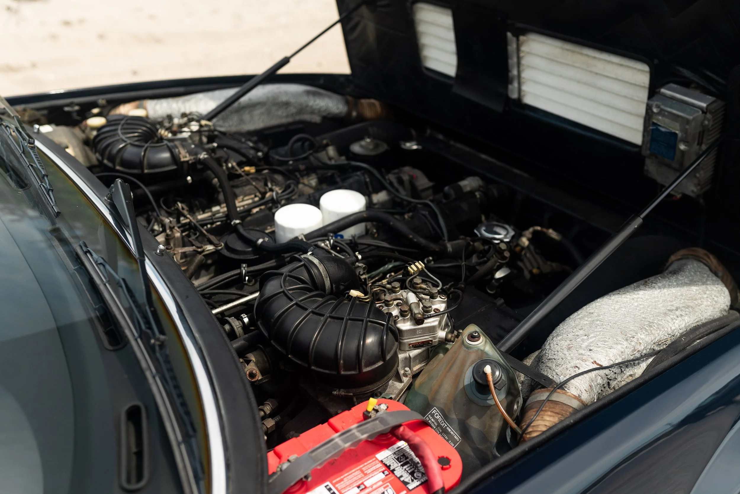 ferrari 400i-44.jpg