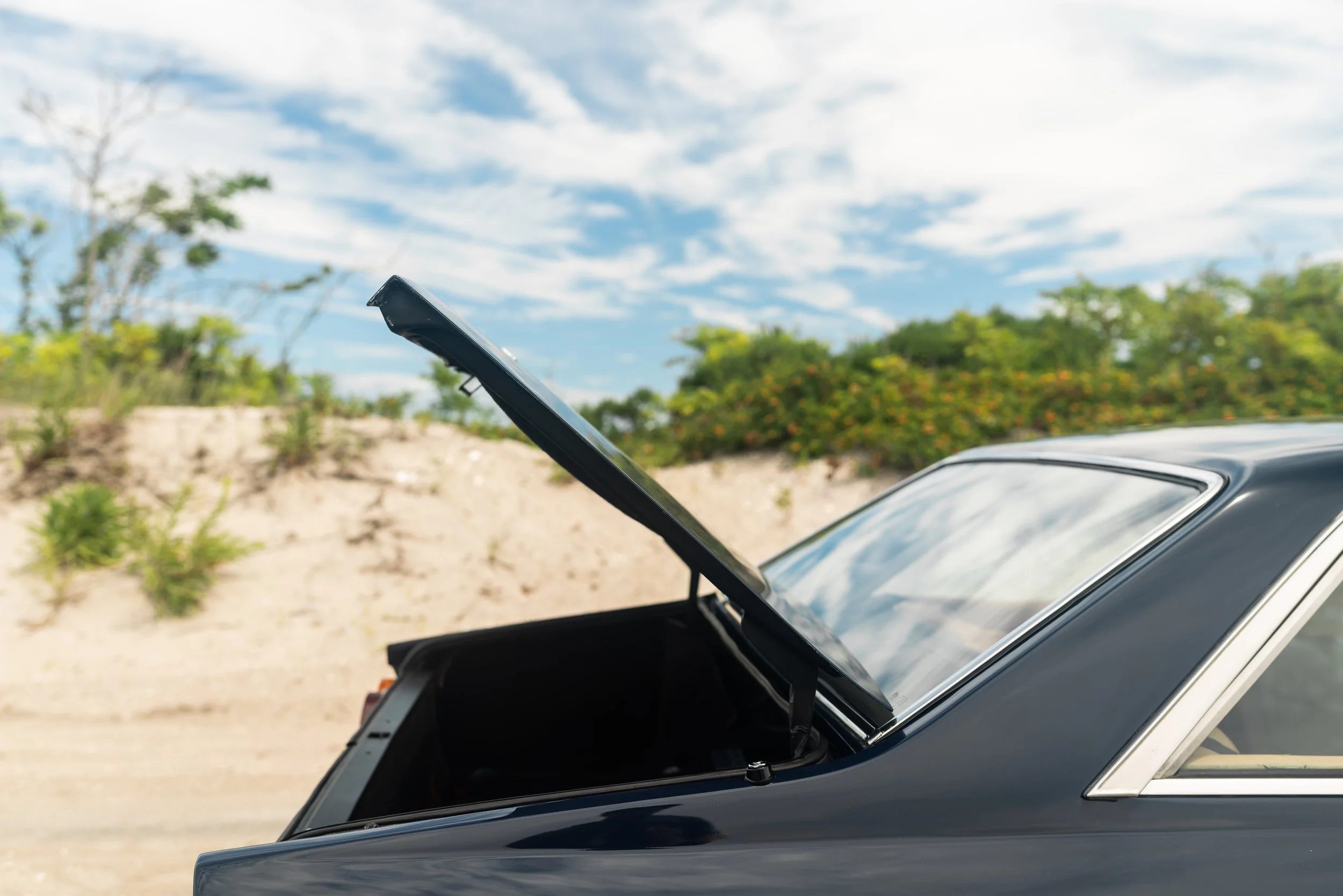 ferrari 400i-47.jpg