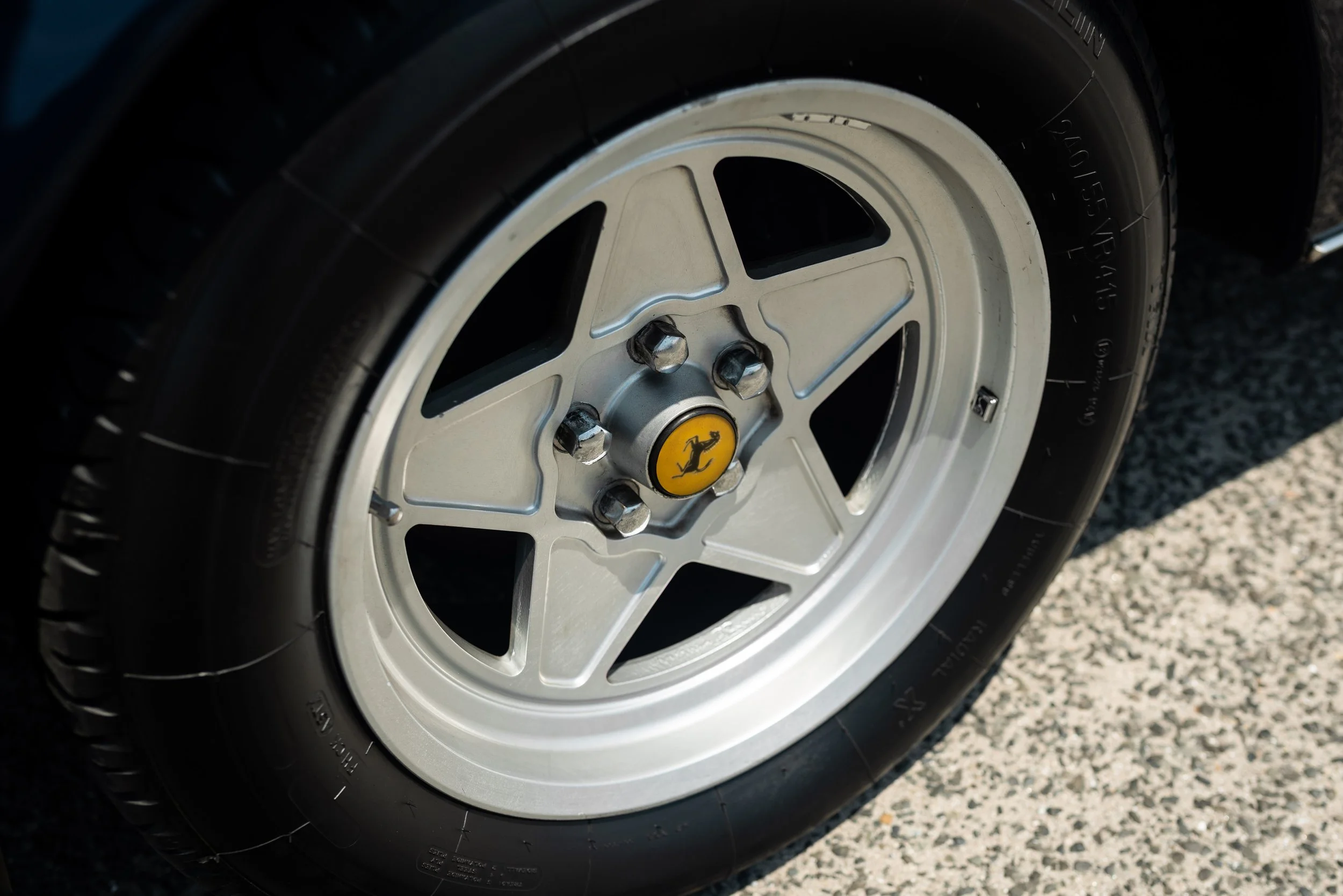 ferrari 400i-147.jpg