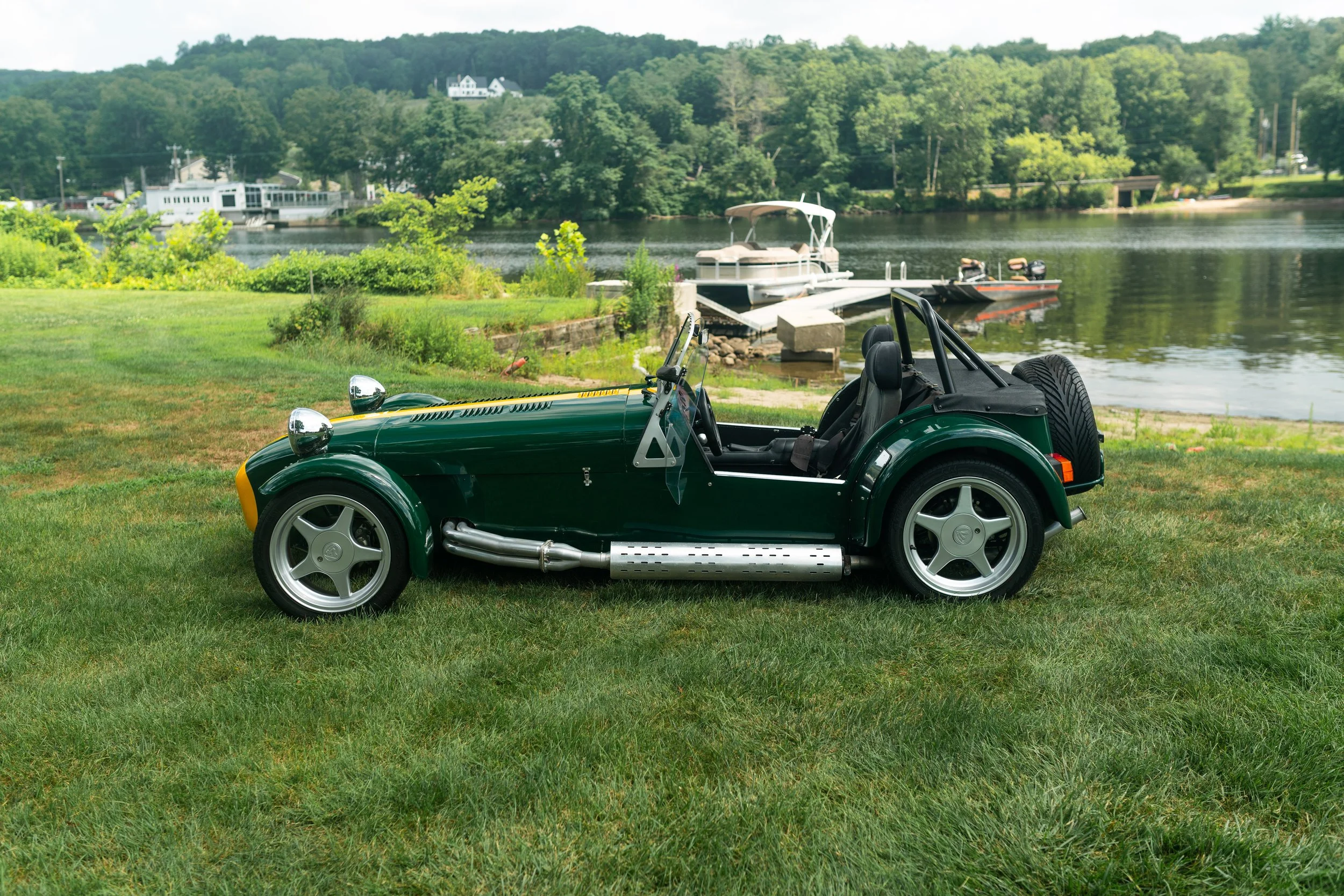 caterham-110.jpg