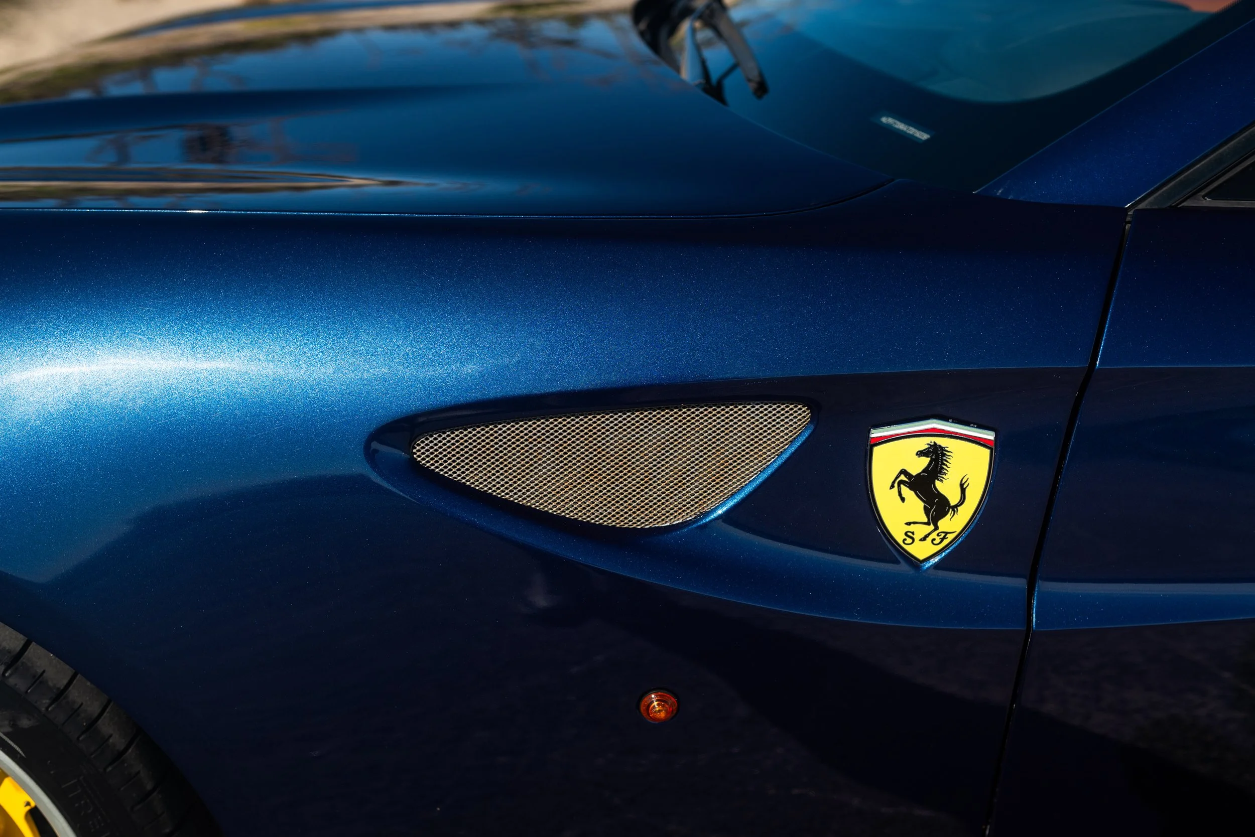 ferrrari ff-96.jpg