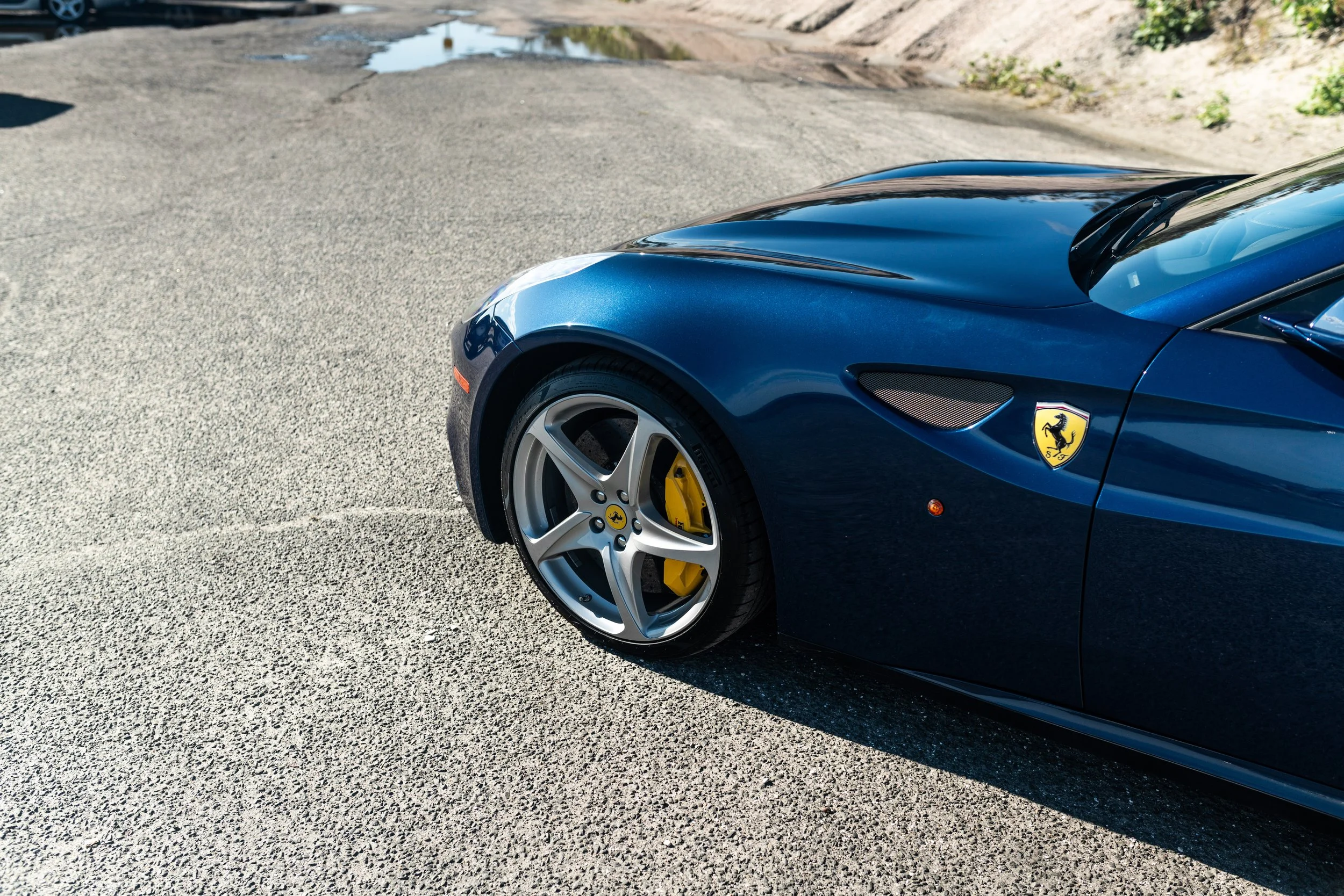ferrrari ff-112.jpg