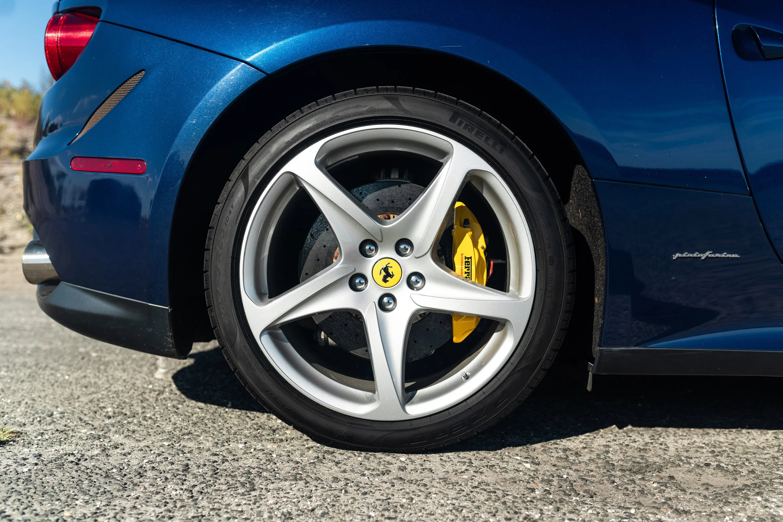 ferrrari ff-177.jpg