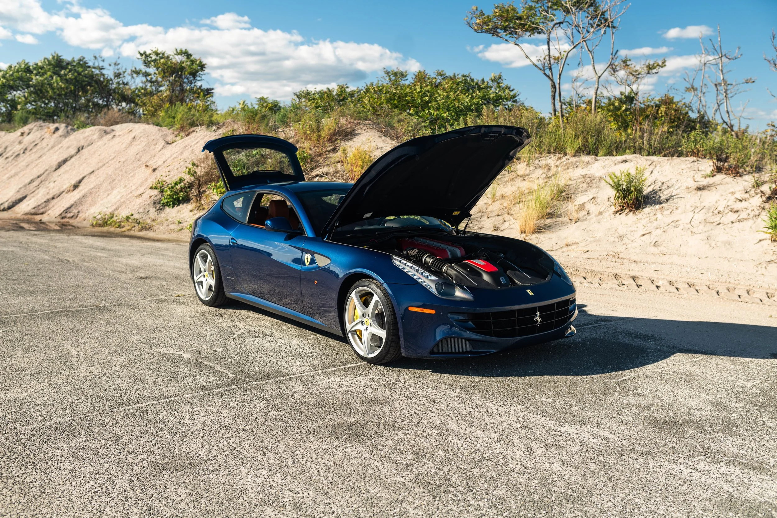 ferrrari ff-198.jpg