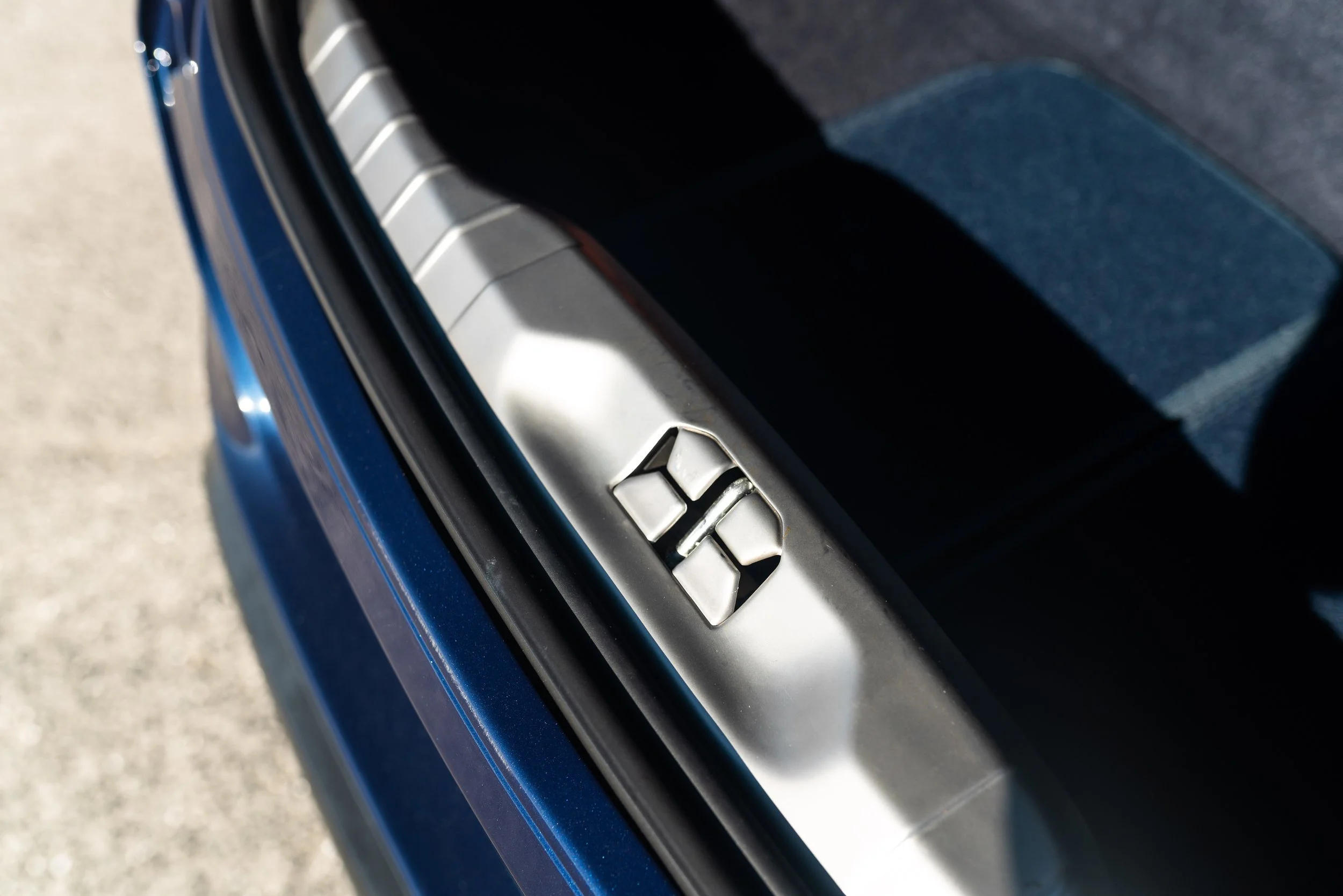 ferrrari ff-247.jpg