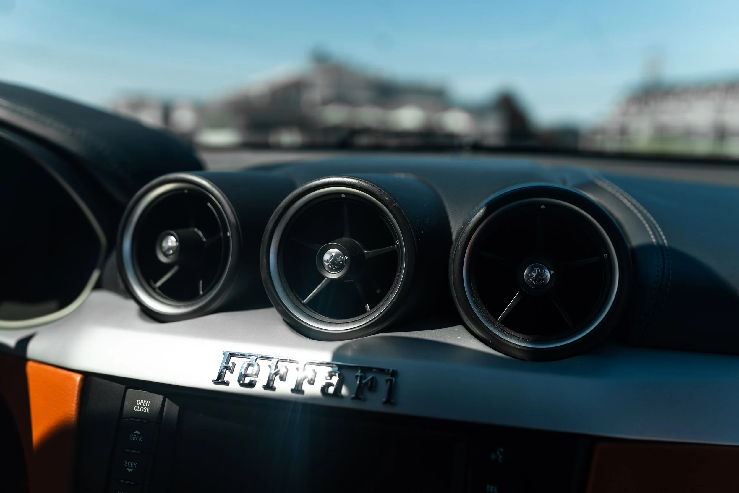 ferrrari ff-8.jpg