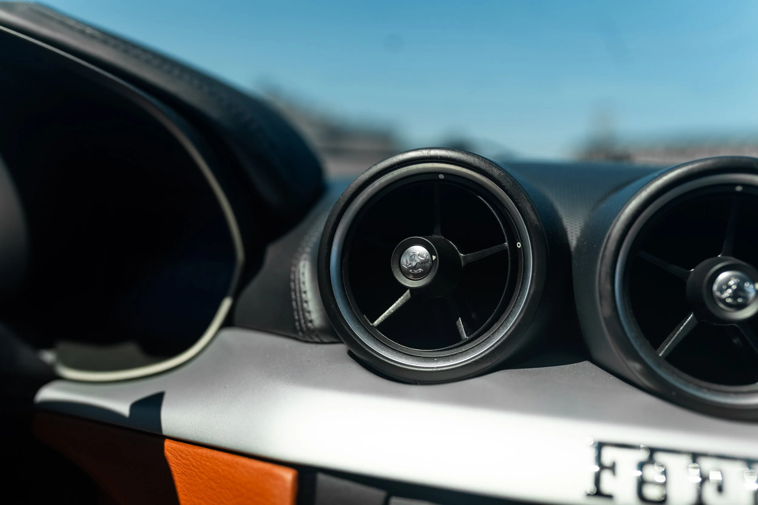 ferrrari ff-11.jpg
