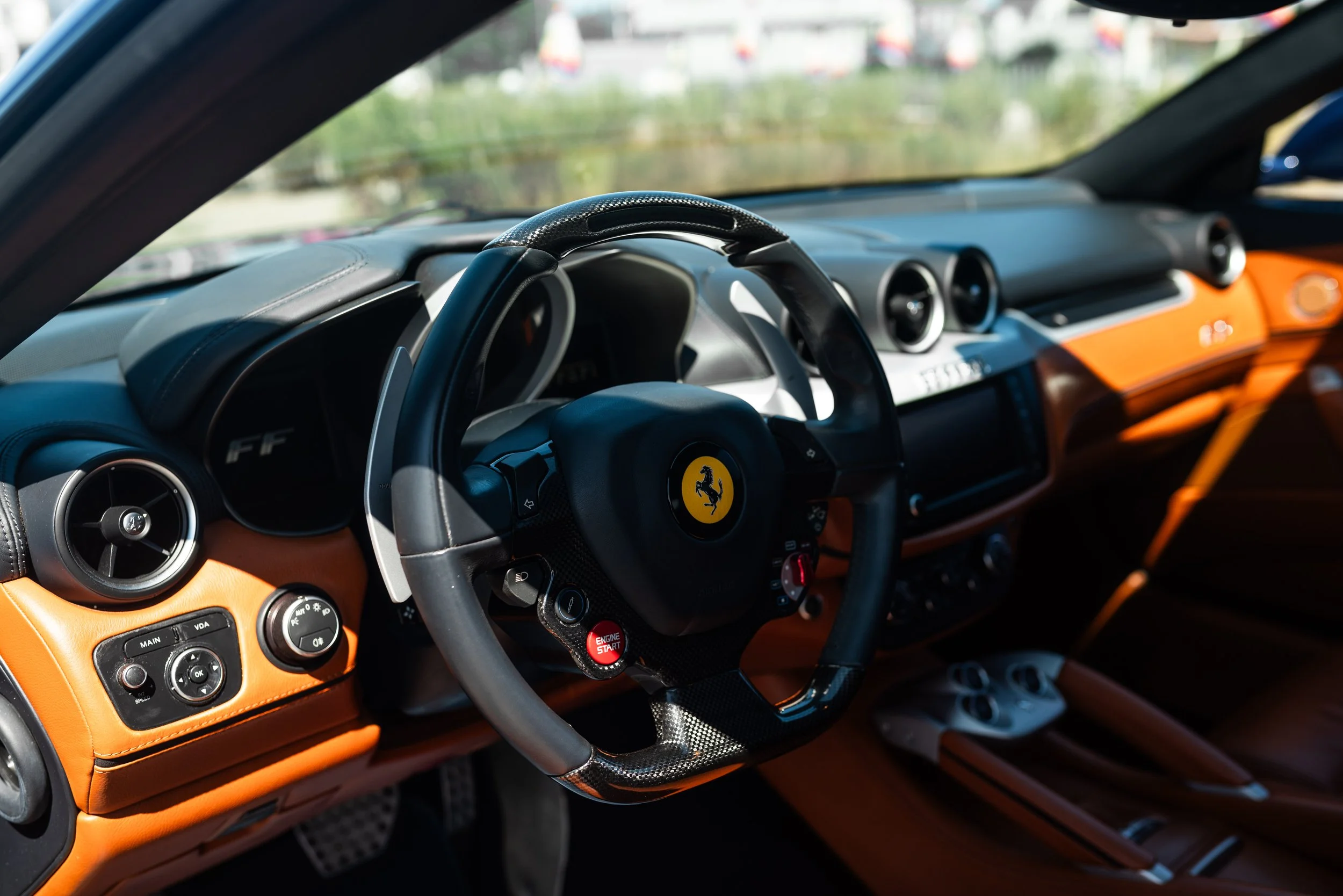 ferrrari ff-60.jpg