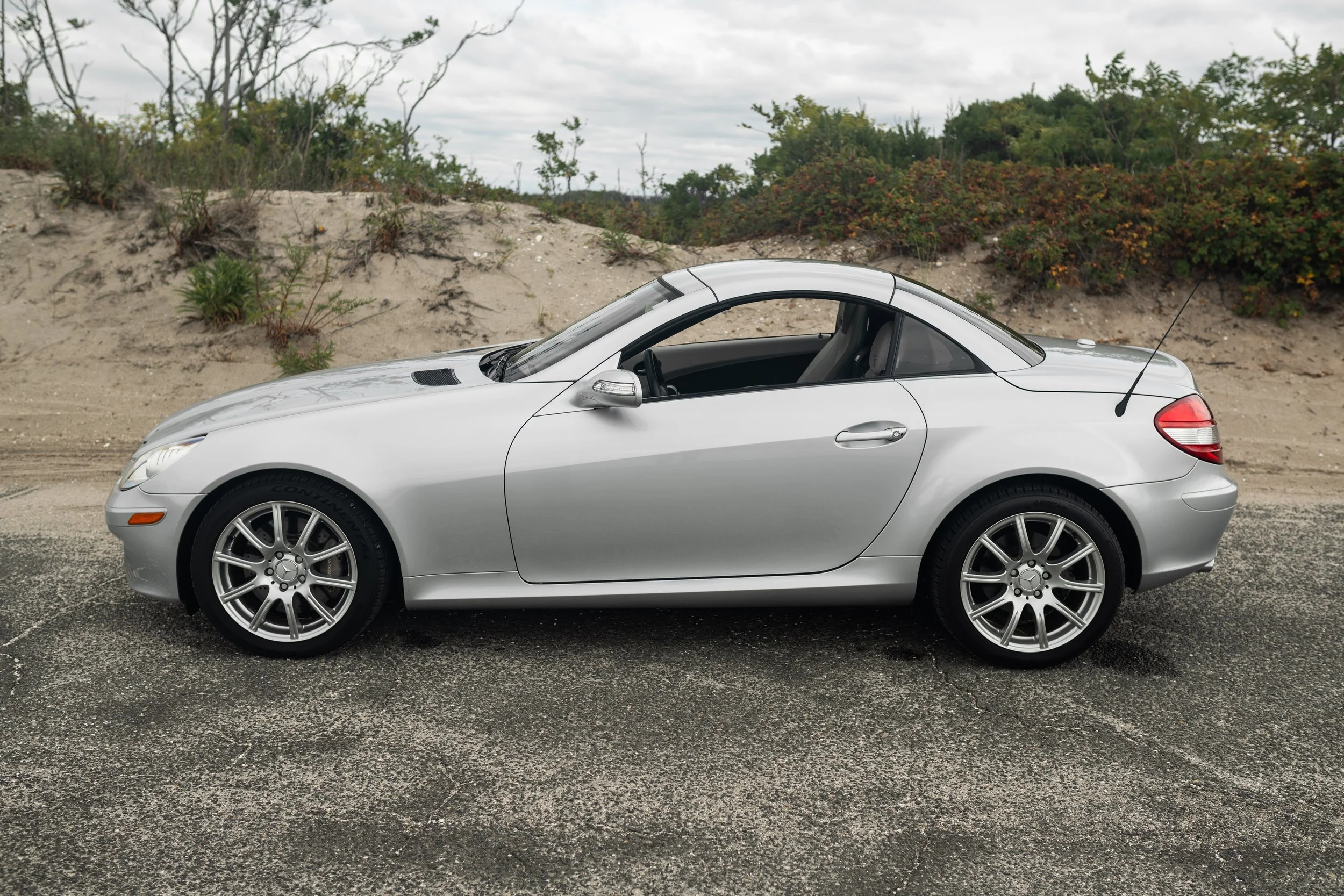 mercedes slk350.jpg
