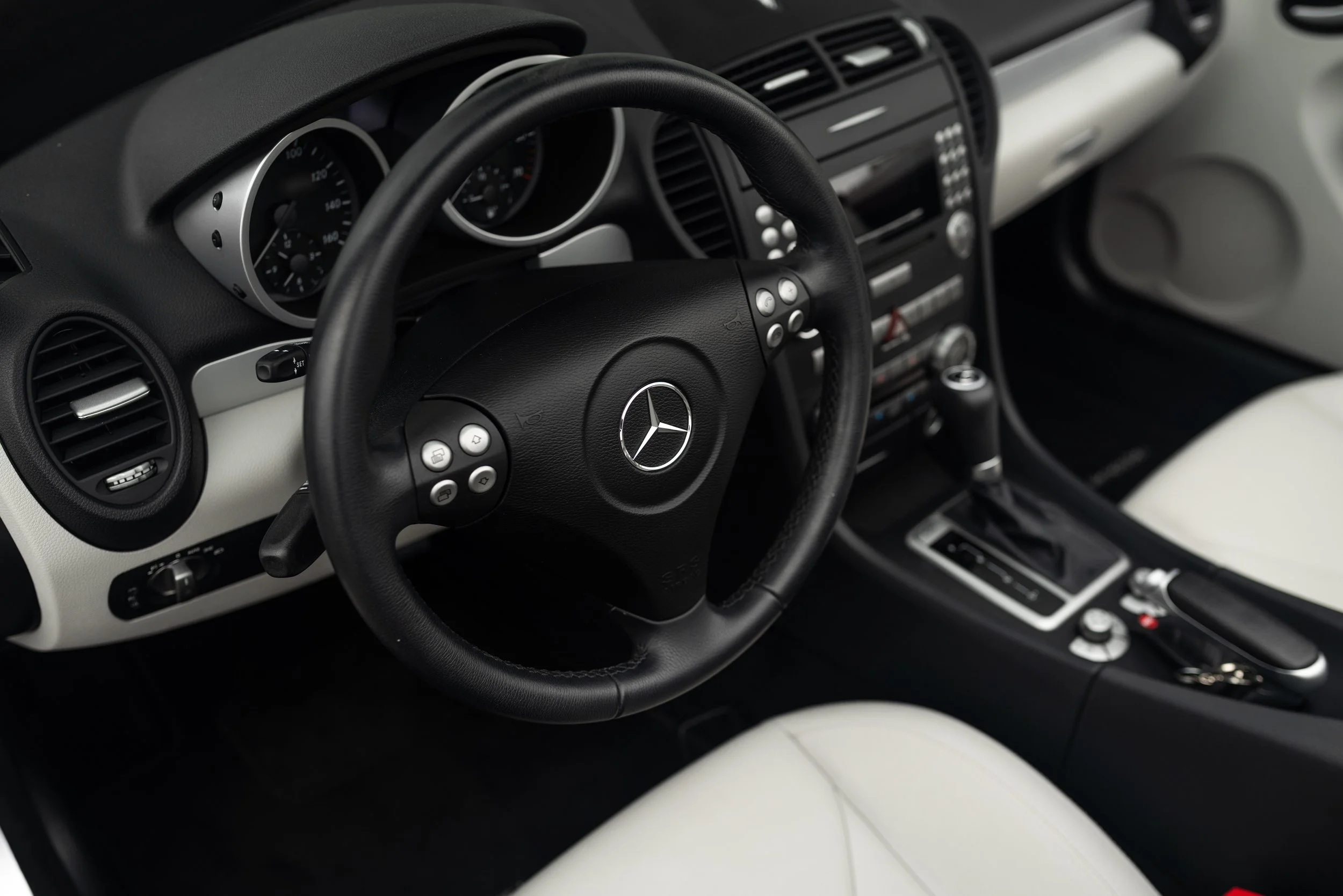 mercedes slk350-163.jpg