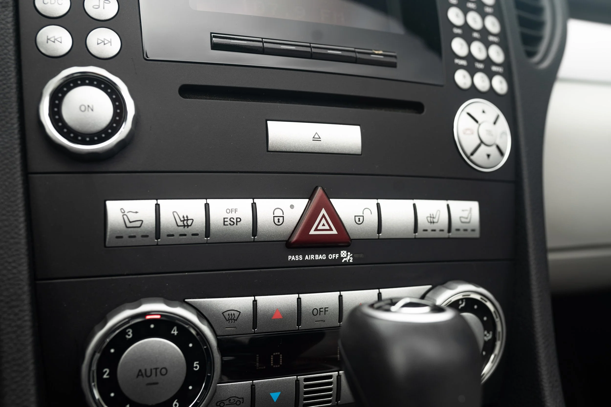 mercedes slk350-200.jpg