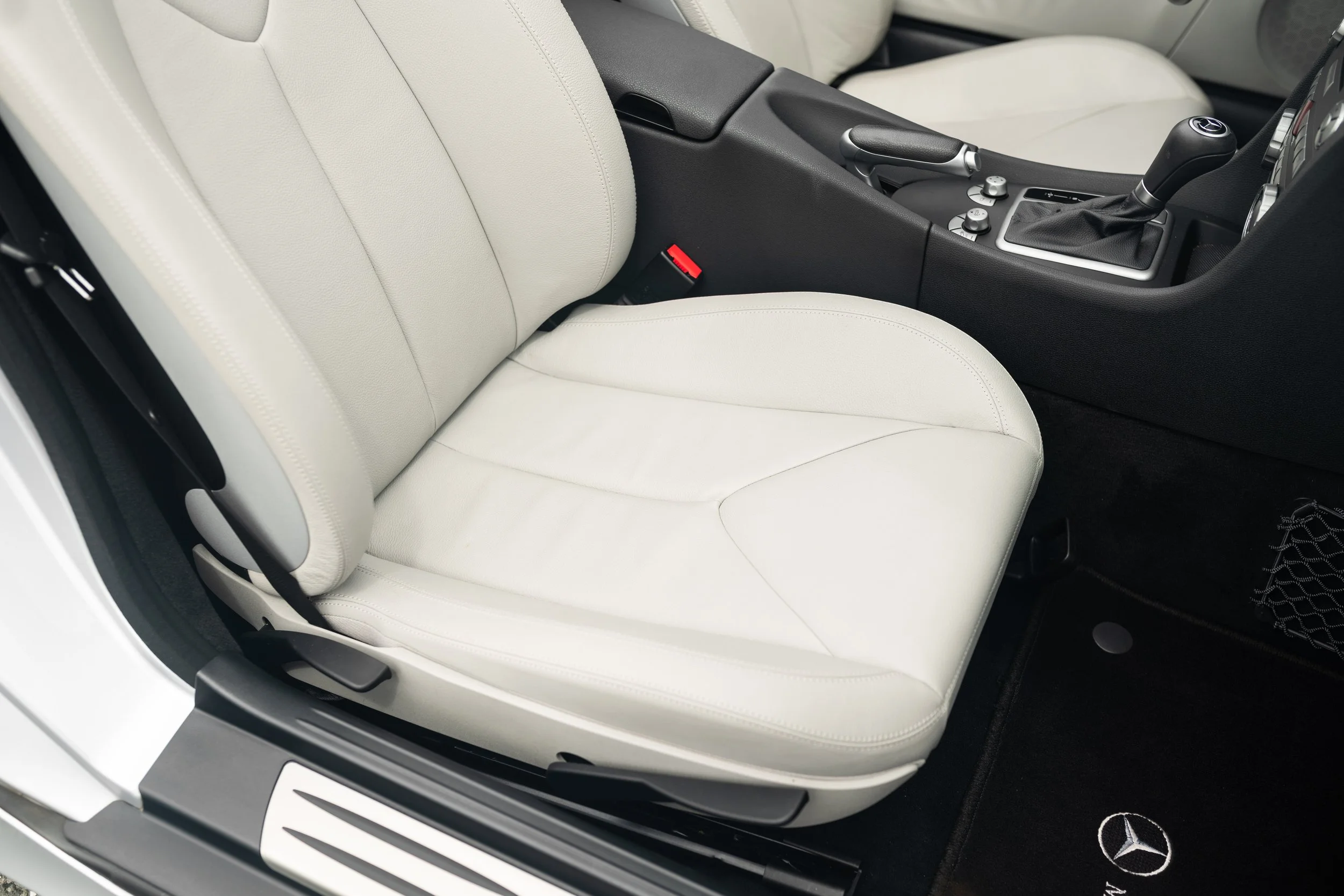 mercedes slk350-243.jpg