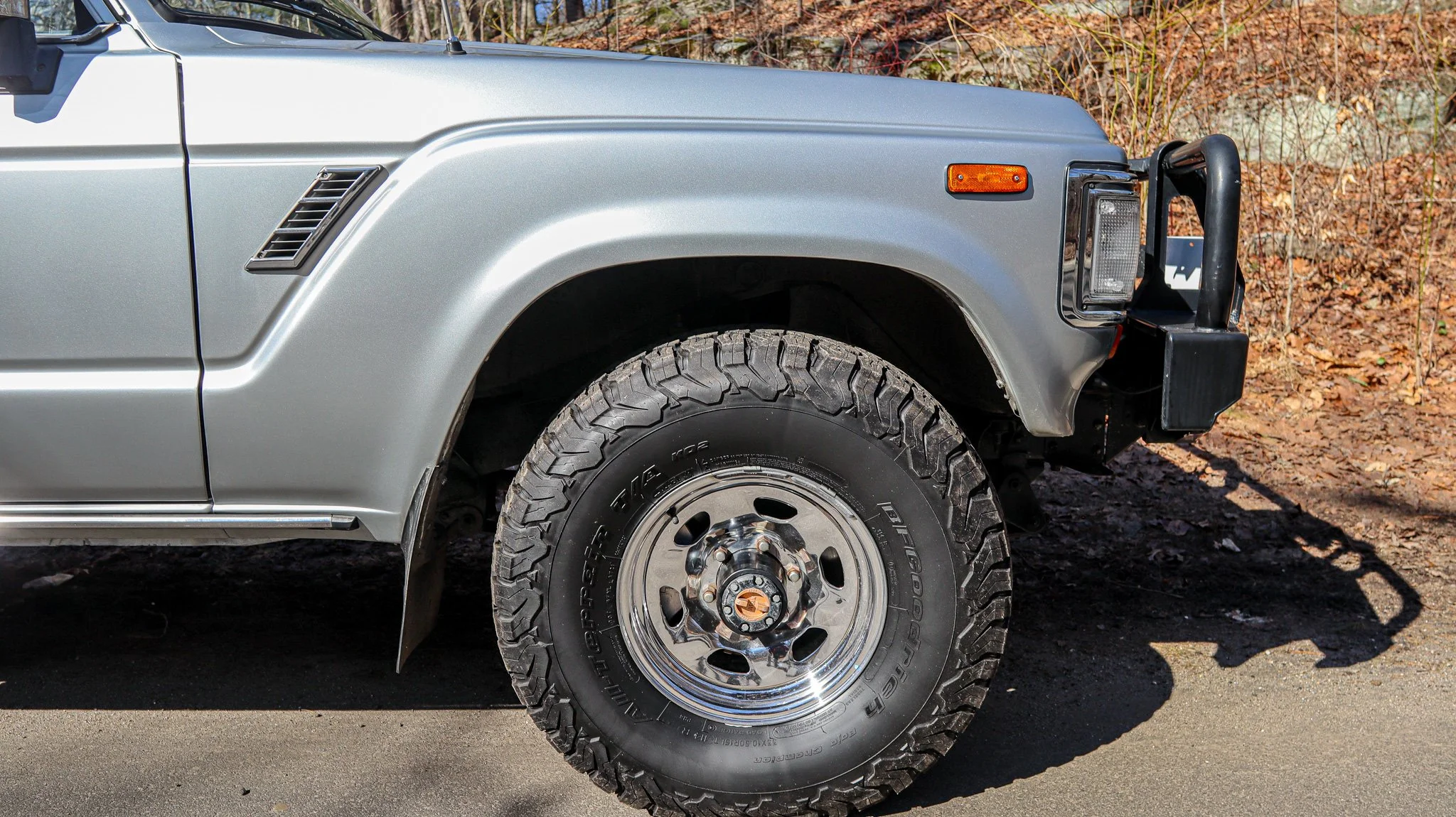 1988 Toyota Land Cruiser-110.jpg