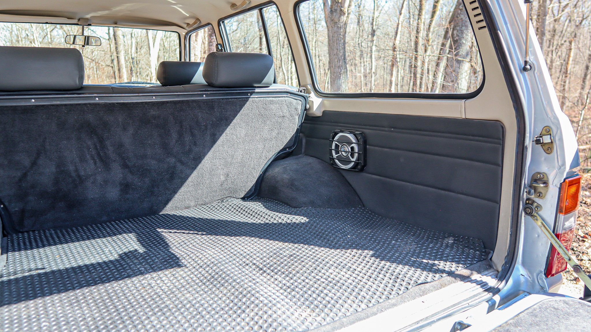 1988 Toyota Land Cruiser-76.jpg