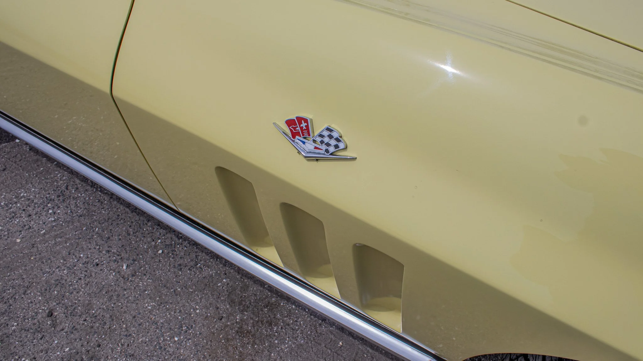 1965 Chevrolet Corvette-28.jpg