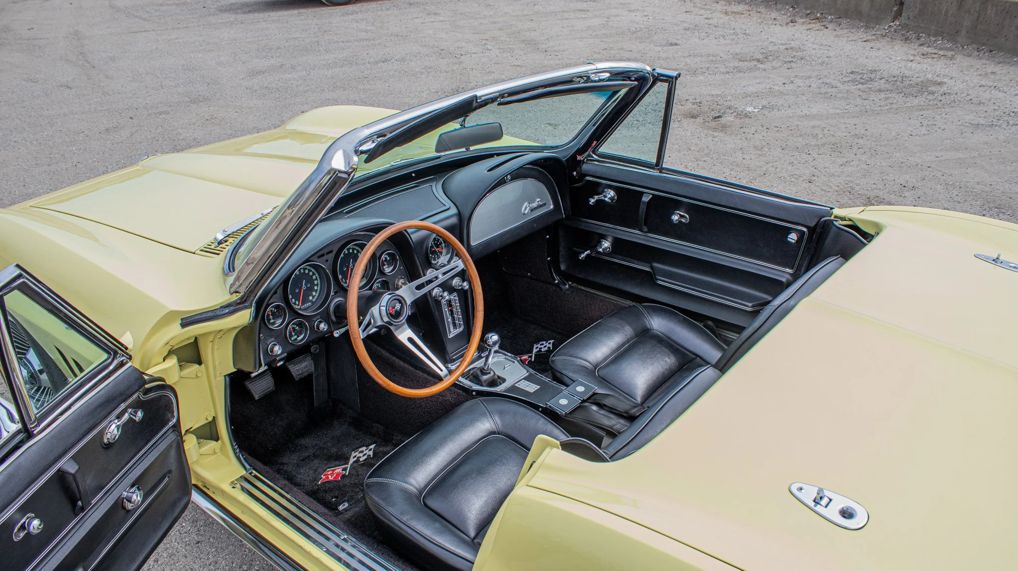 1965 Chevrolet Corvette-53.jpg
