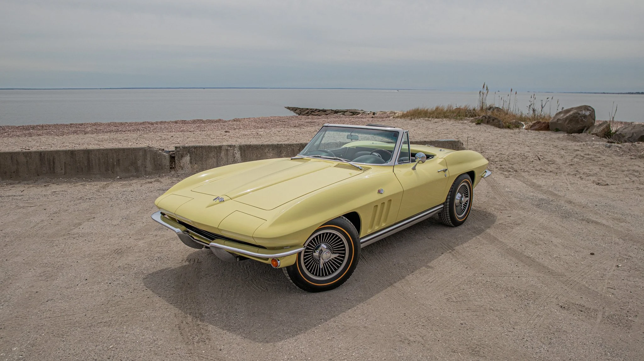 1965 Chevrolet Corvette-77.jpg