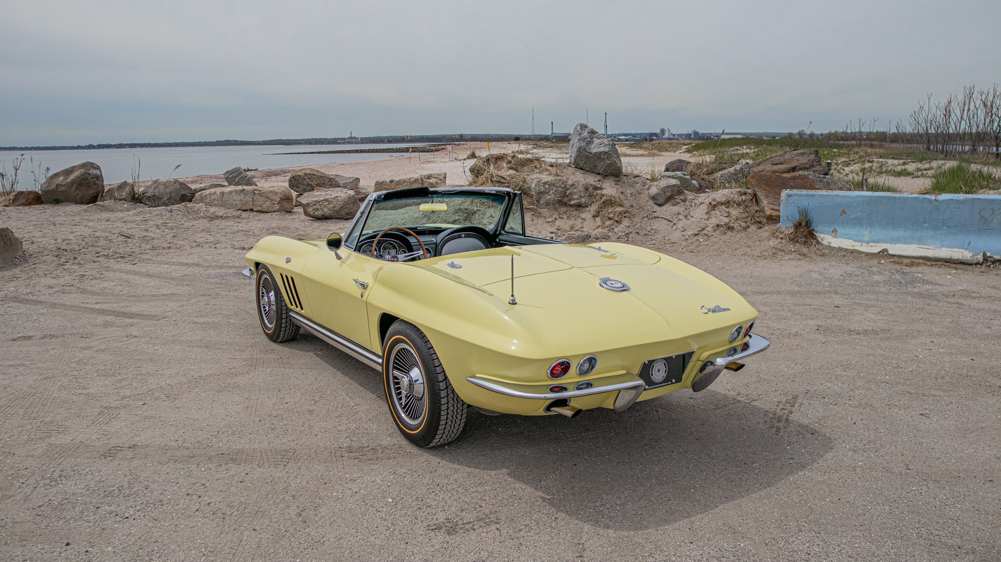 1965 Chevrolet Corvette-81.jpg