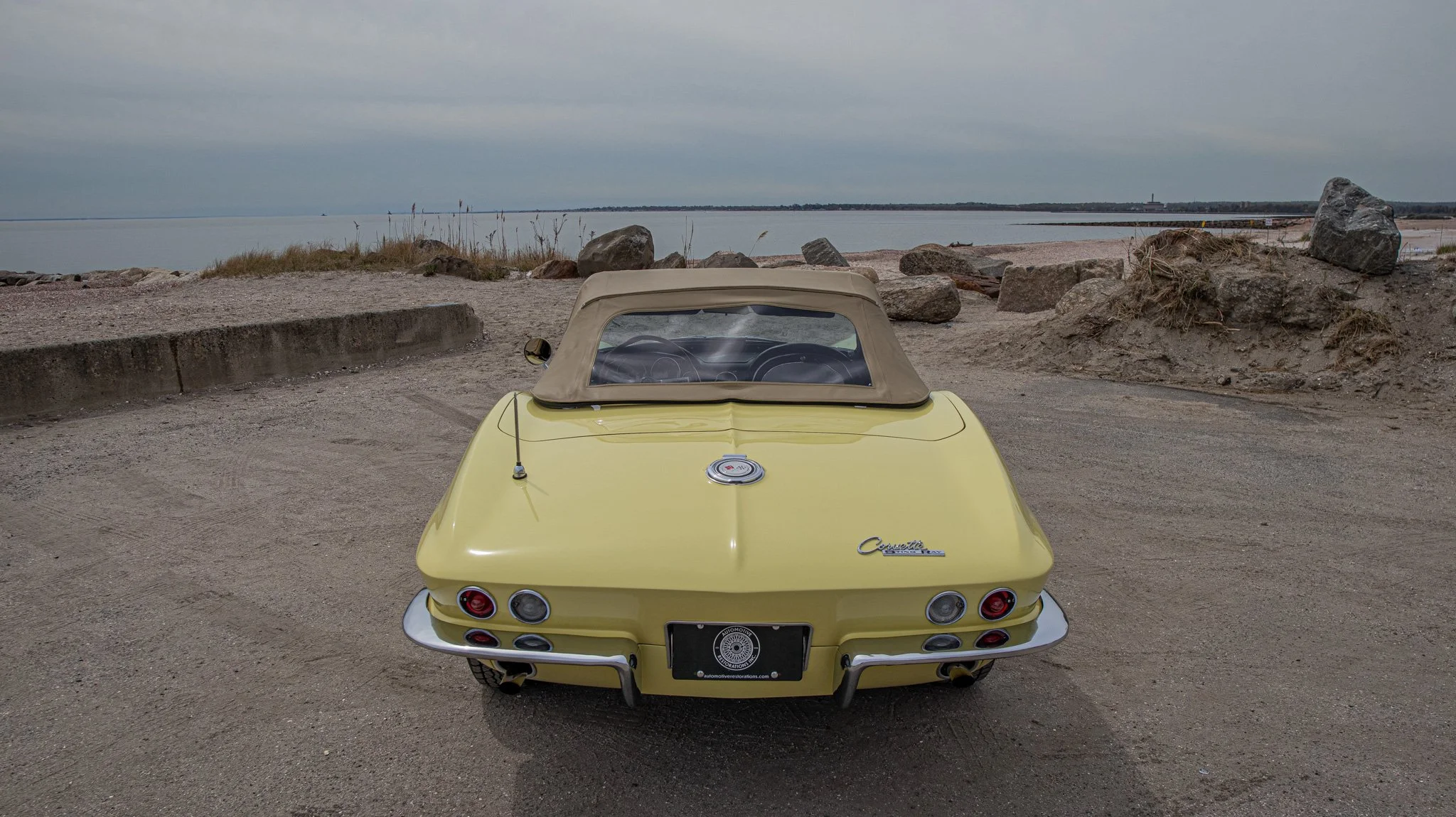 1965 Chevrolet Corvette-90.jpg