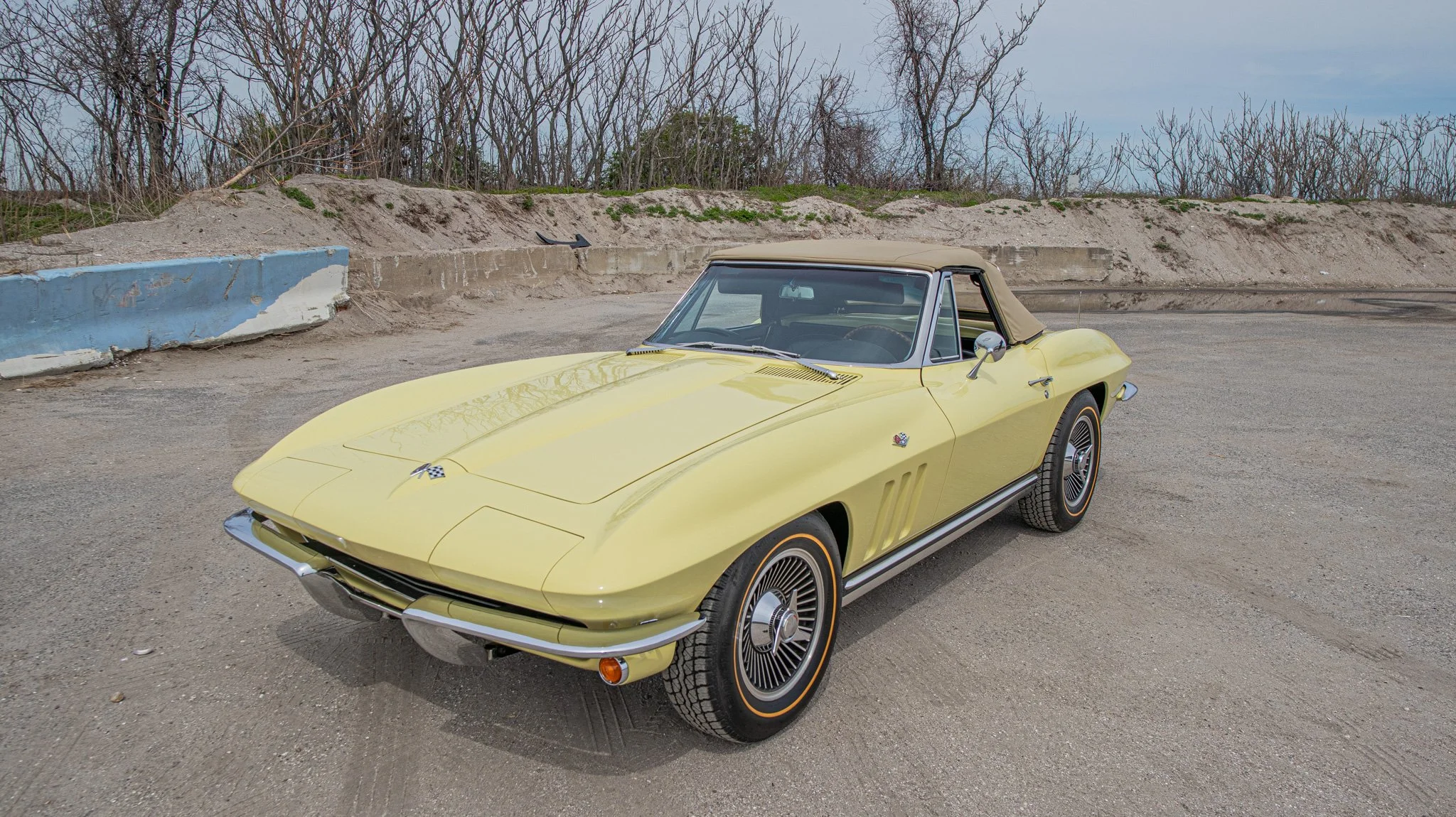 1965 Chevrolet Corvette-98.jpg