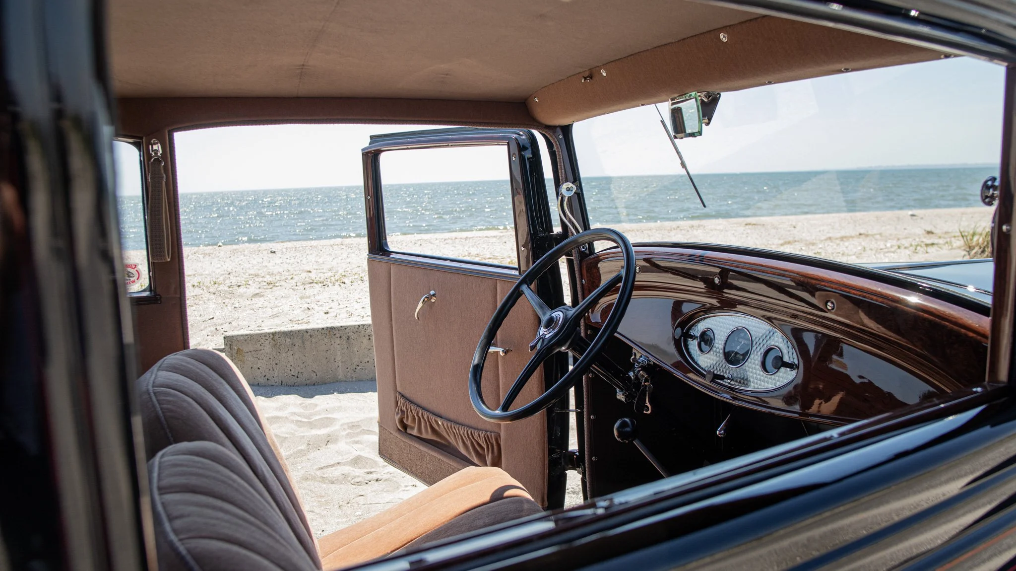1932 Ford Victoria-56.jpg