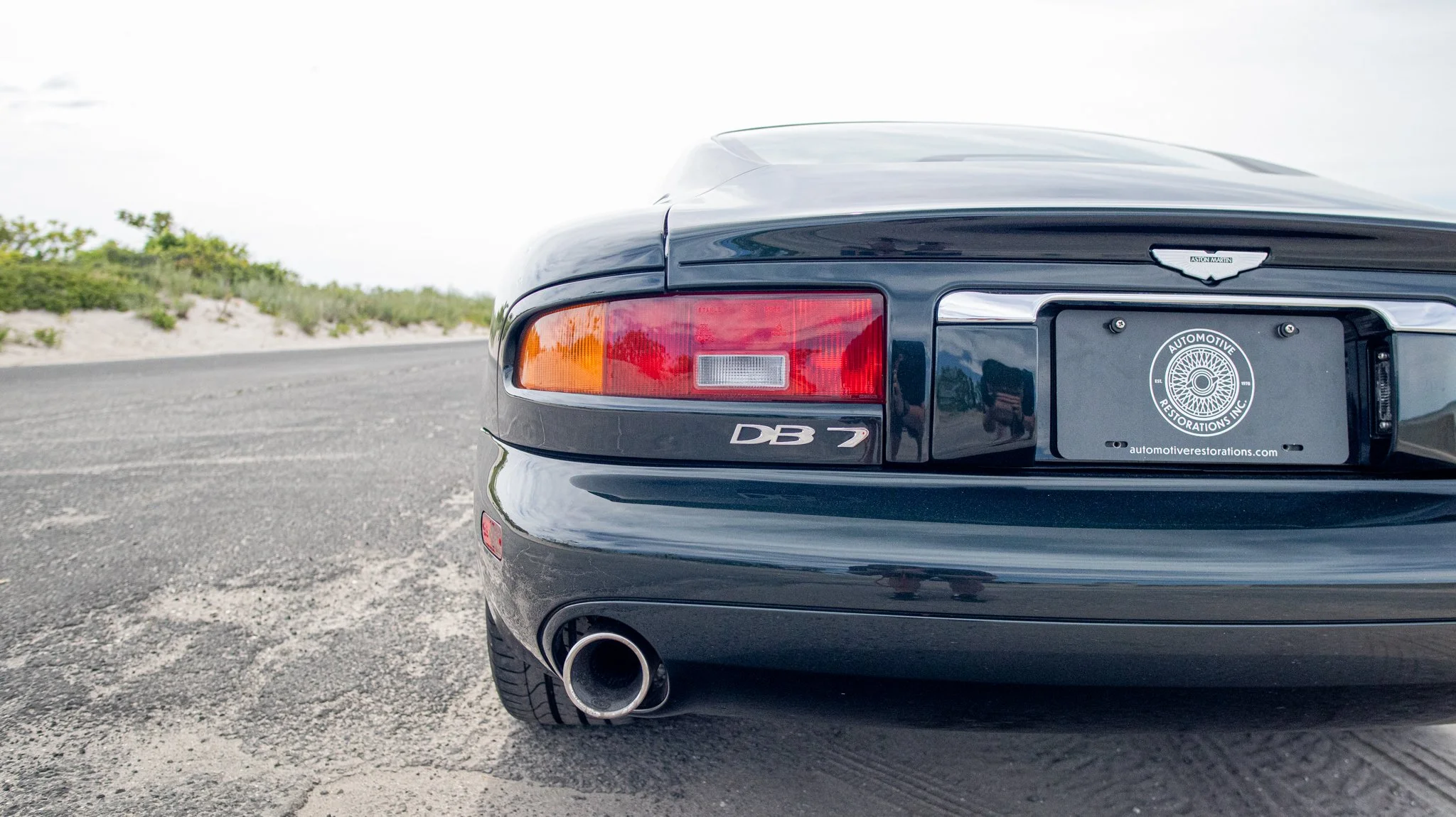 2000 Aston Martin DB7-020.jpg