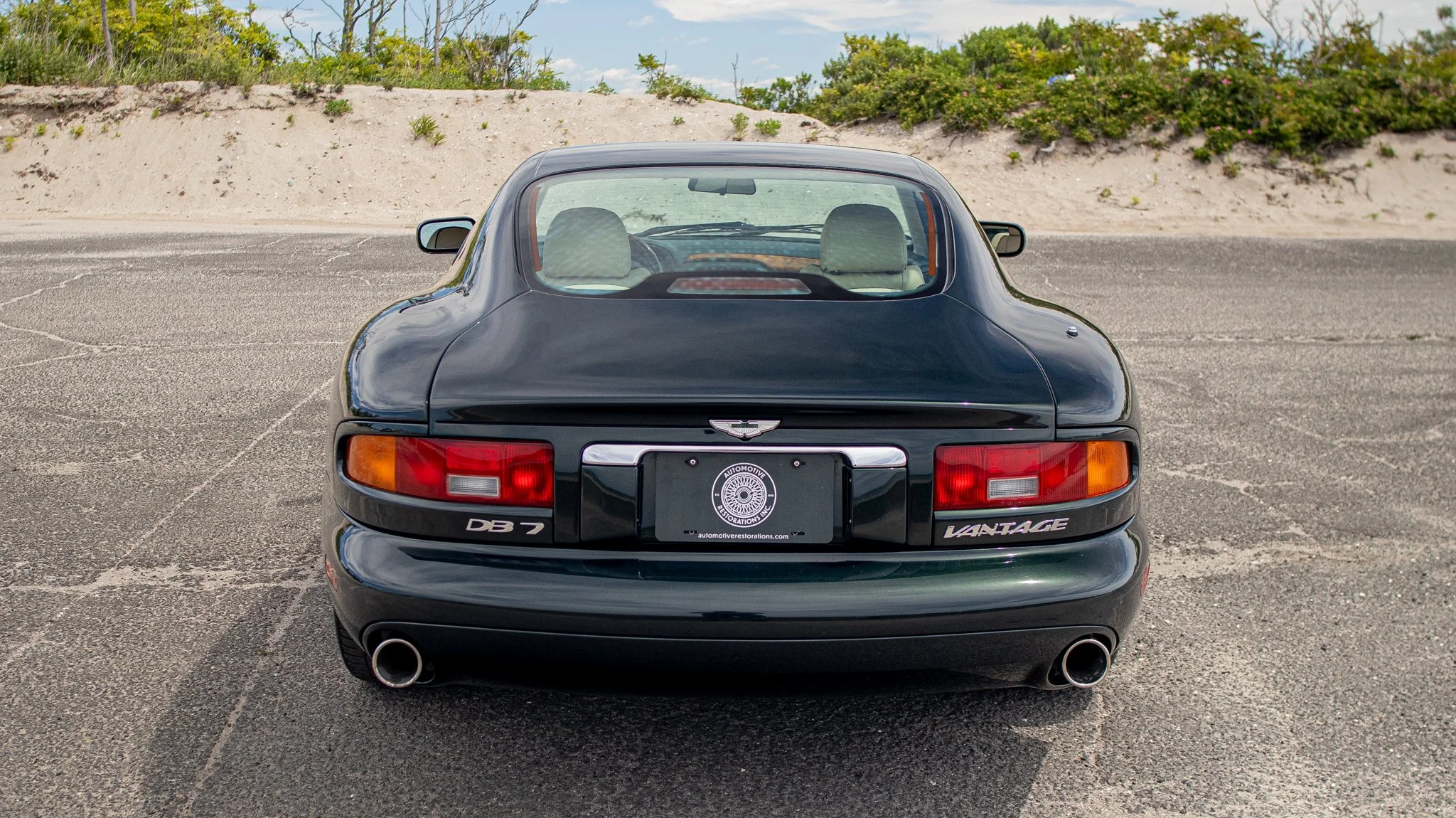 2000 Aston Martin DB7-085.jpg