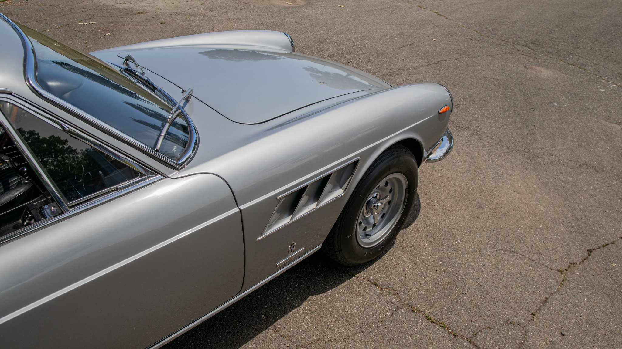 1967 Ferrari 330 GTC-114.jpg
