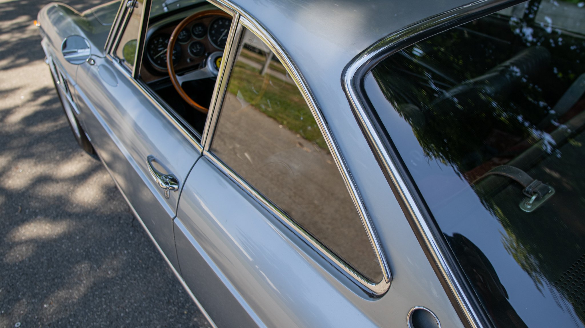 1967 Ferrari 330 GTC-038.jpg