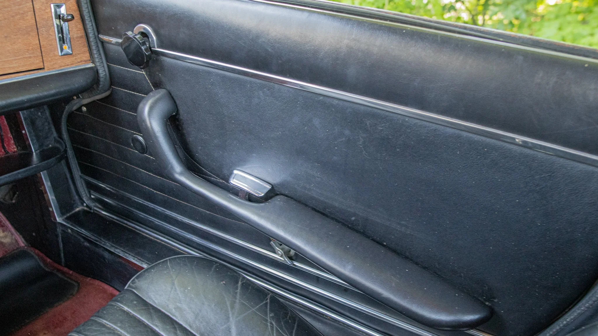 1967 Ferrari 330 GTC-081.jpg