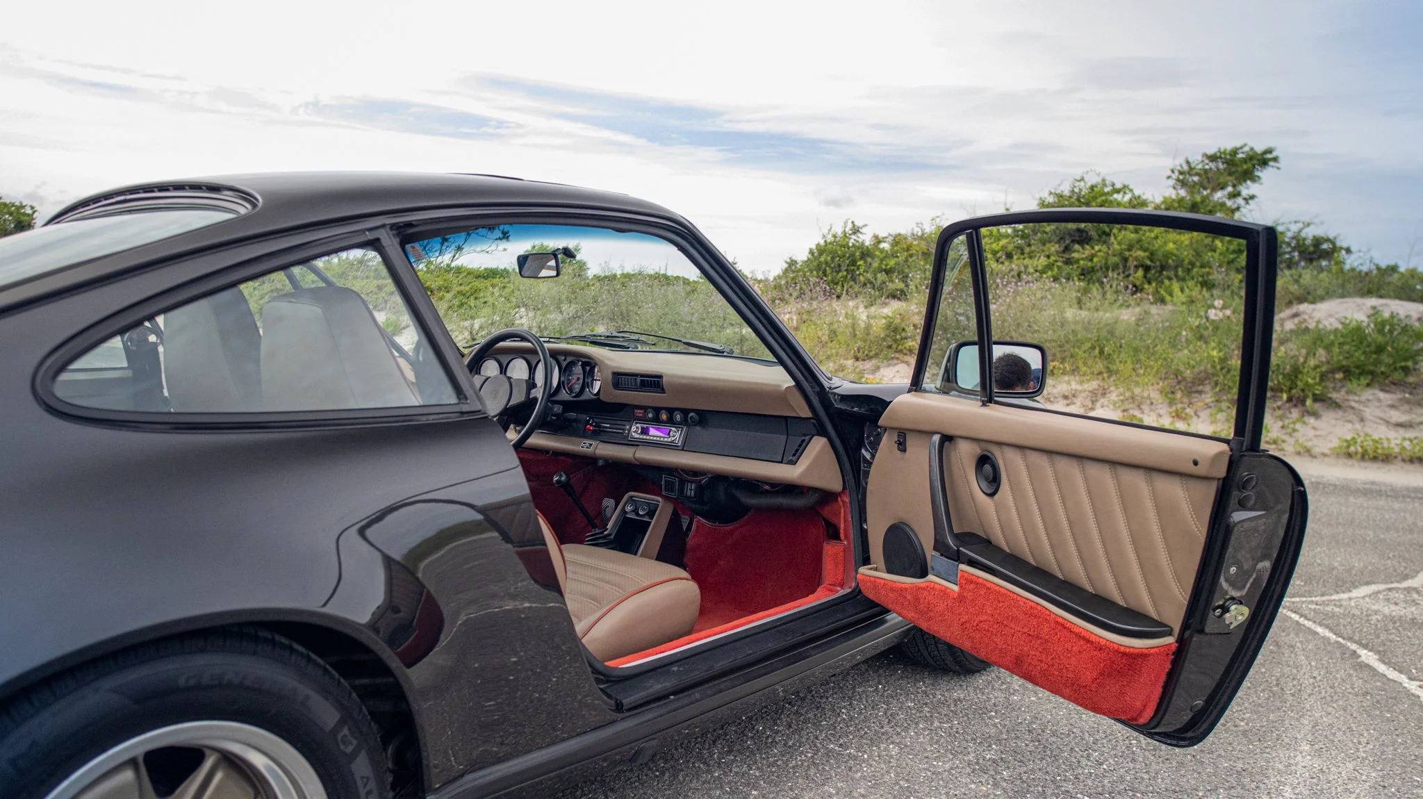 1980 Porsche 911SC-016.jpg