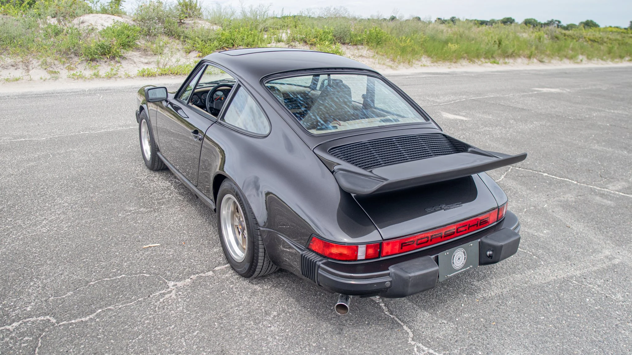 1980 Porsche 911SC-127.jpg