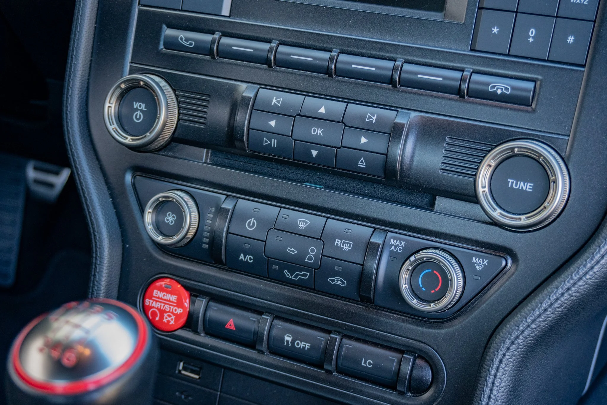 2016 Shelby GT350-032.jpg