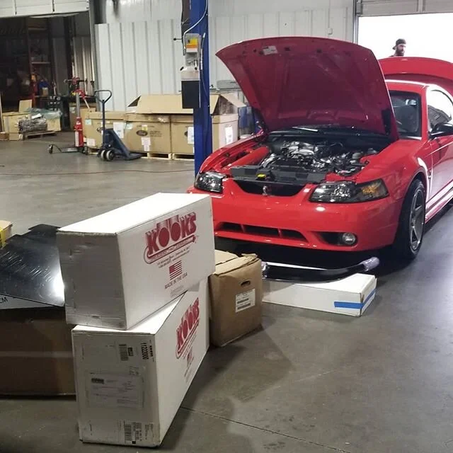Look for this guy at PITS in a few weeks. 5000 mile 2001 cobra. Impeccable example of history. Our pleasure to be the shop.of choice. Full maximum motorsports. T56 magnum. Kooks. The list is endless. @poniesinthesmokies. #eastcoastmustangs #east_coas