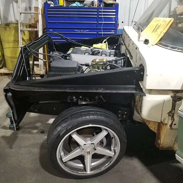 A few updates on the coyote f100 truck. Hyperfuel hat with twin pumps. Return style fuel system with Fore fuel rails. Getting close. #f100 #bumpside #oldfordtruck #coyoteswap #eastcoastmustangs #east_coast_motorsports #fordperformance