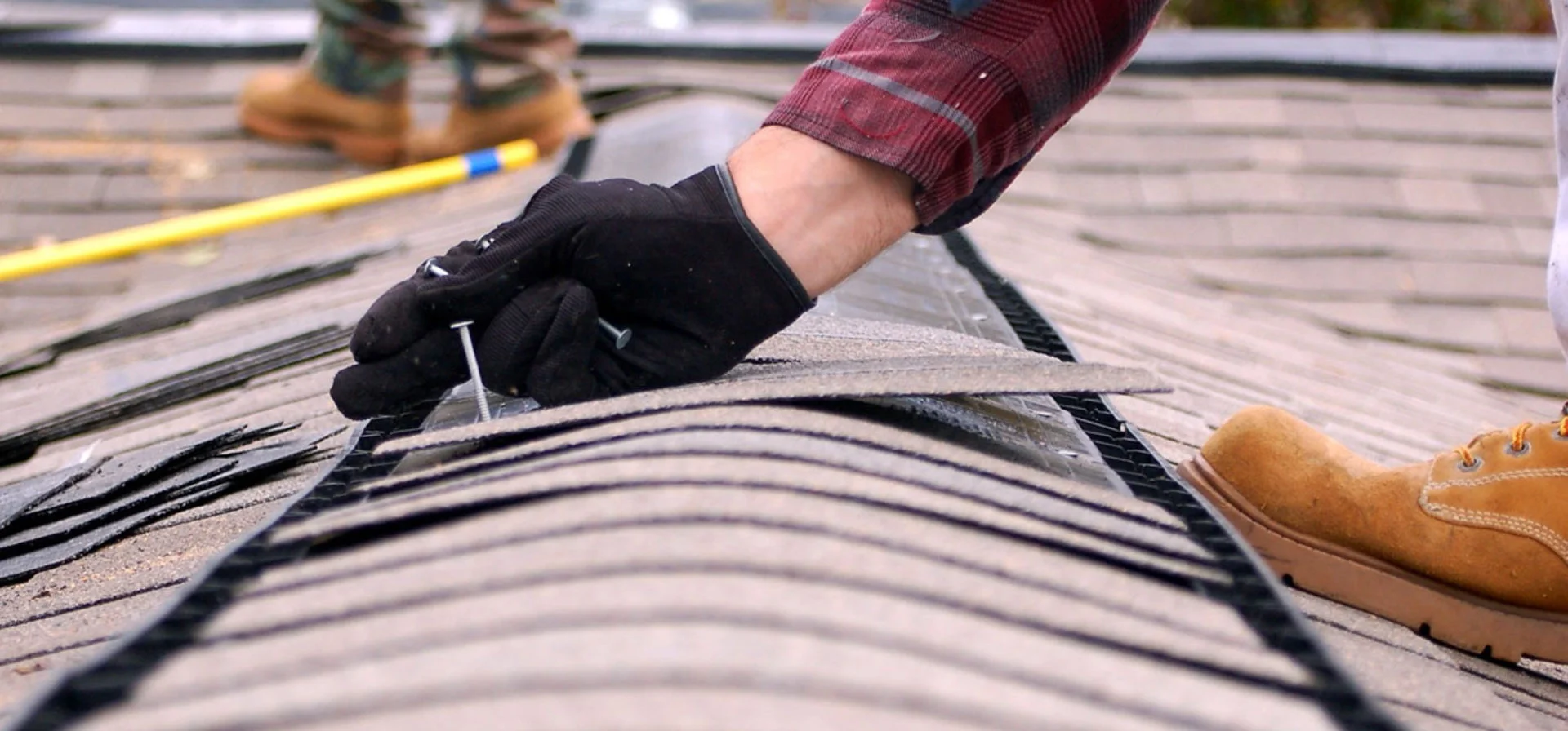 Roofing close up.jpg