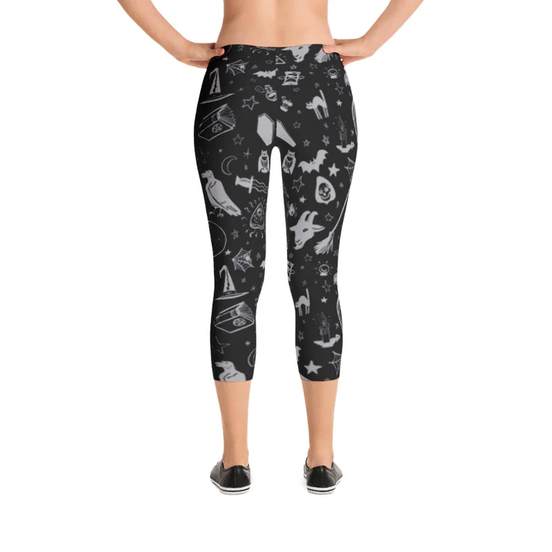 capri-crop-blackreverso-witchy-back.jpg