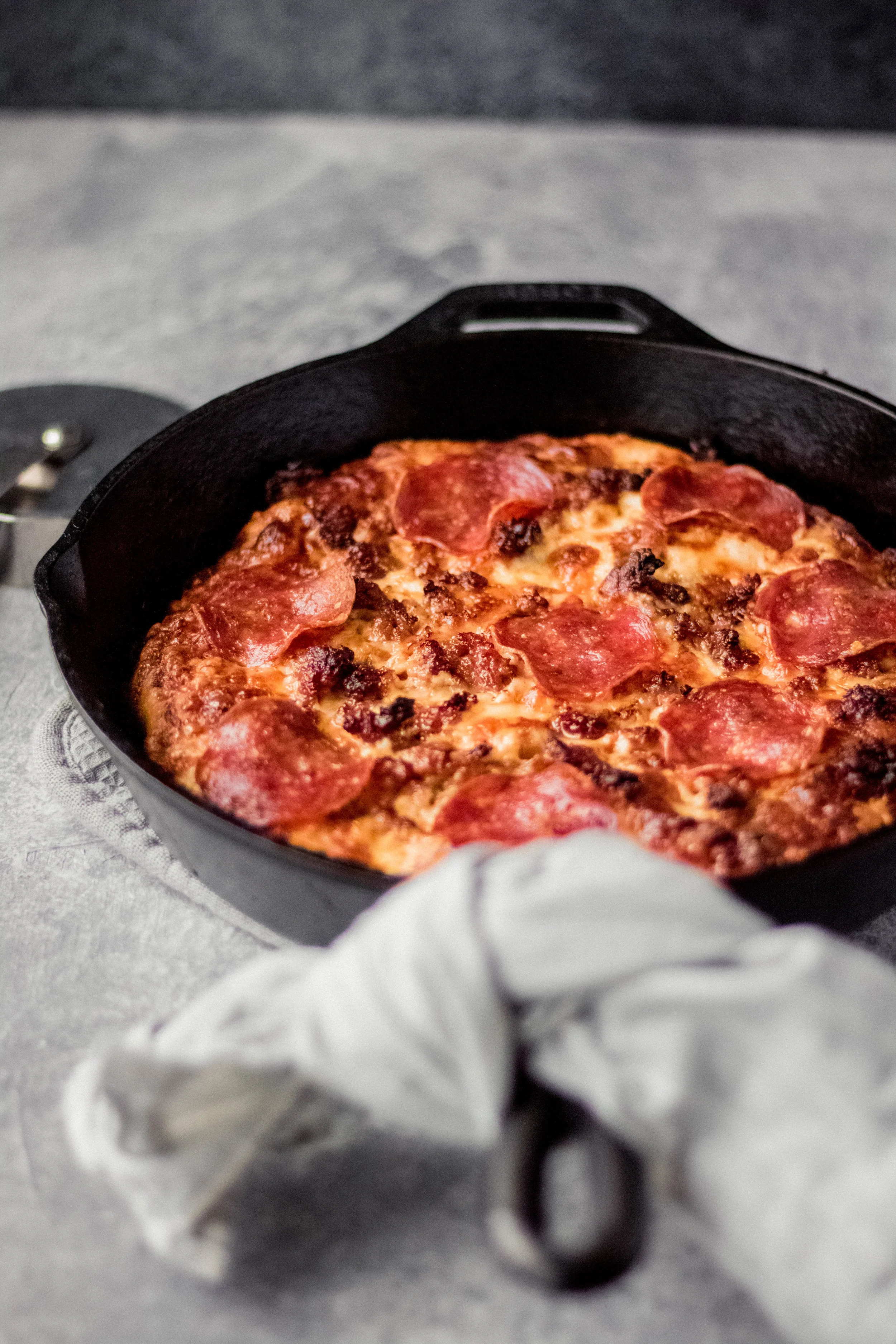 skilletpizza2.jpg