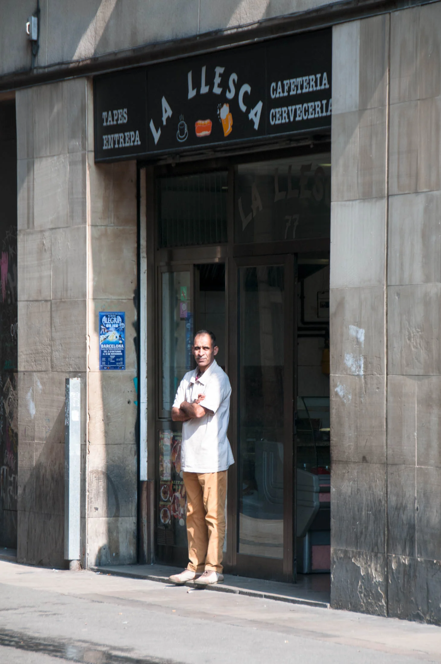 man_doorway_llesca.jpg
