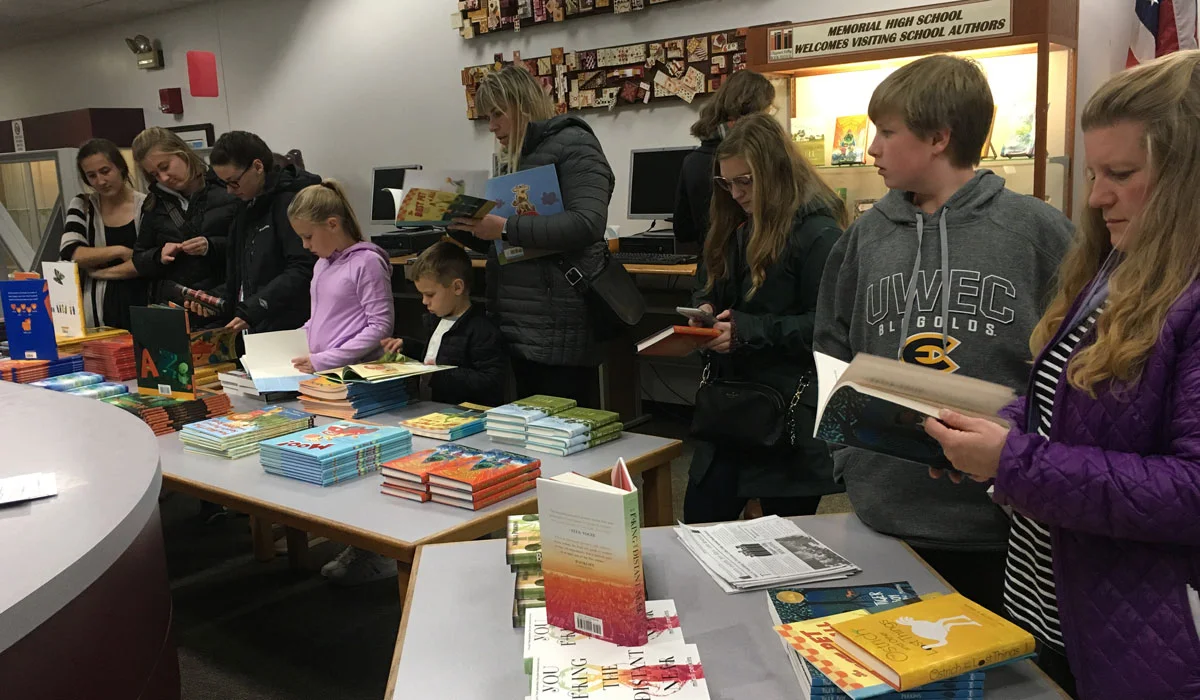 Chippewa_Valley_Book_Festival_2018_Meet_the_School_Authors3.jpg