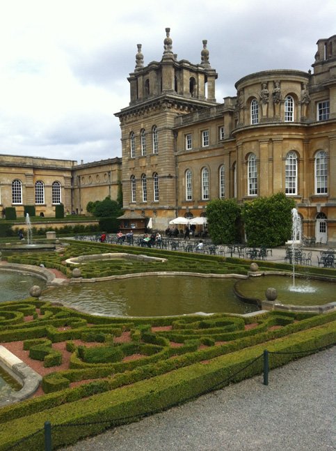 day-6-blenheim-palace-fountain.jpg