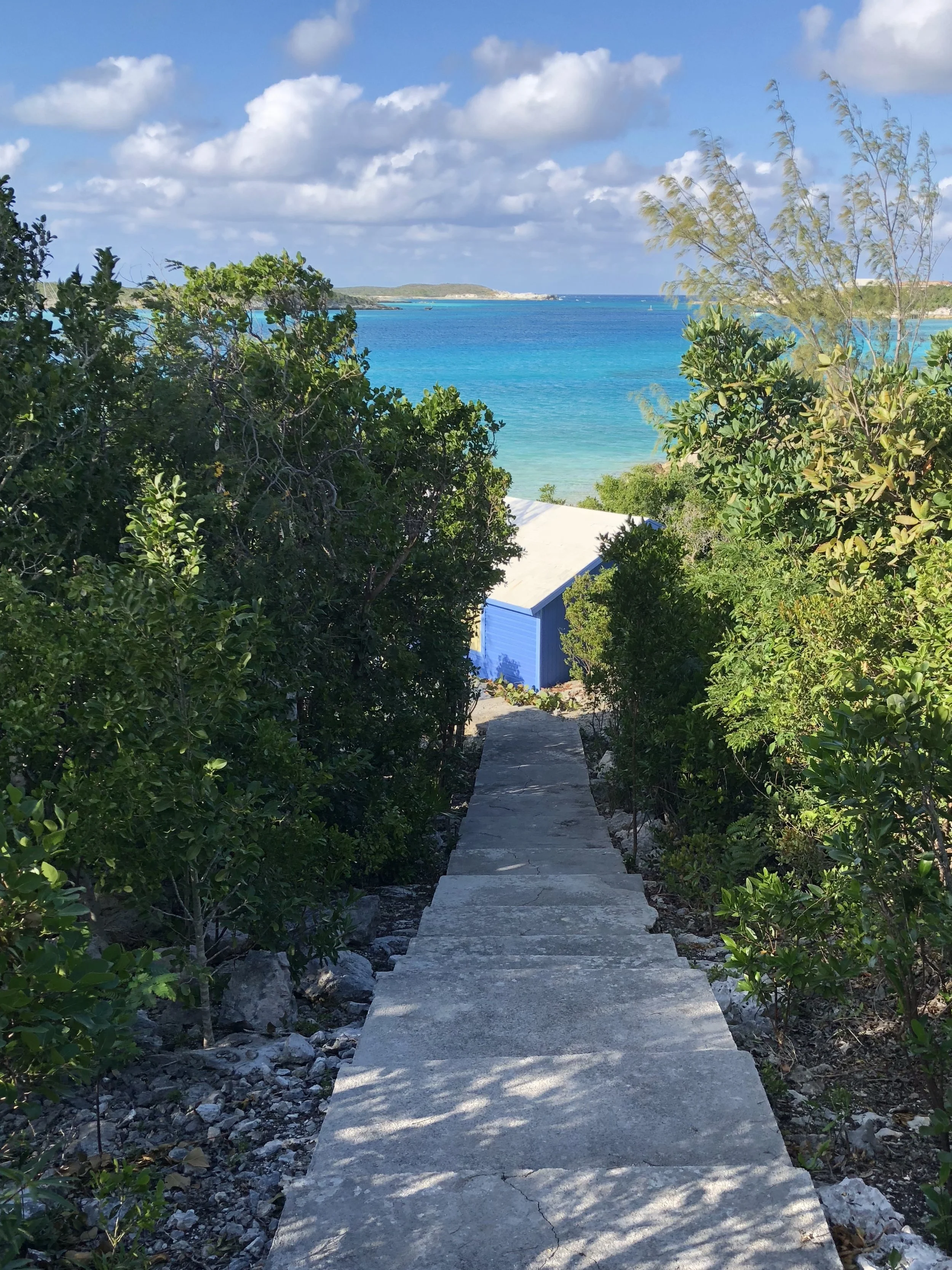 the path from the studio to the private beach 
