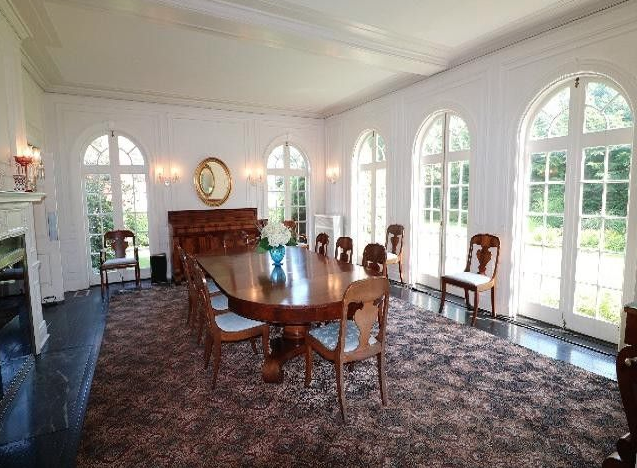 dining room.png