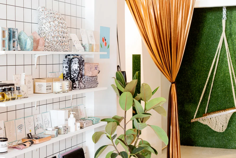 this-incredible-shop-will-inspire-your-next-design-diy-easy-design-diys-59b04fc48b1990776098d687-w1000_h1000.jpg