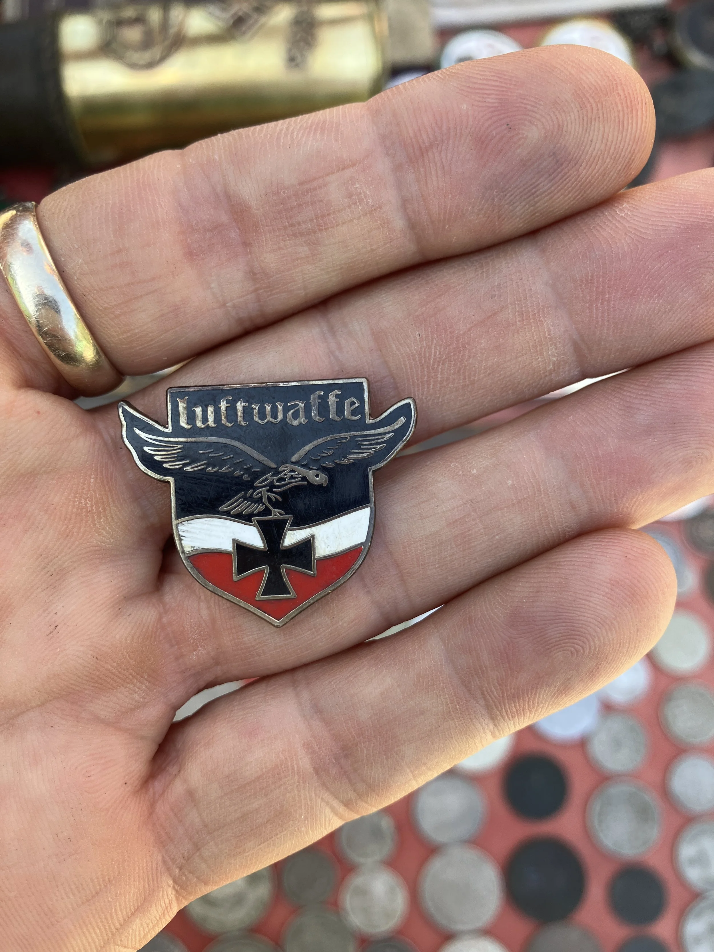 Luftwaffe Lapel Badge (circa 1943)