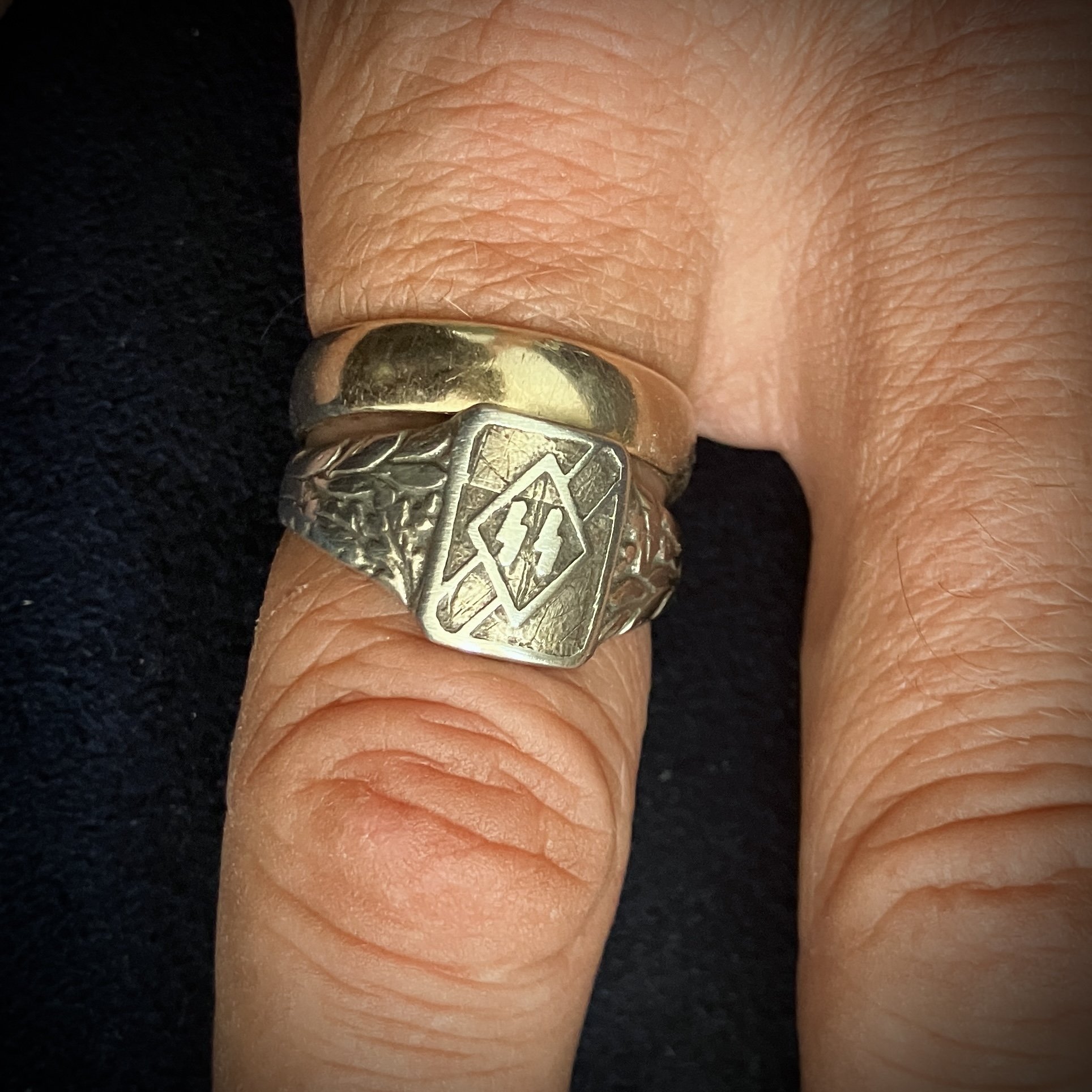 Third Reich SS Shield Ring [size 9.75 US]
