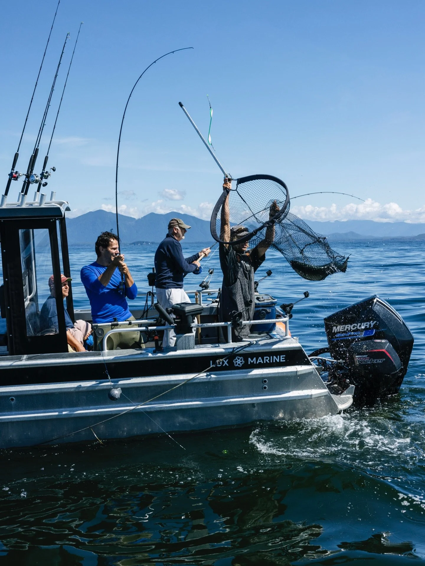These are the &ldquo;Dog Days&rdquo; of summer that we live for out on the west coast. Sunny clear skies, calm seas and fish chomping.

The &ldquo;Dog Days&rdquo; by @luxmarinecanada has proven to be a fishy boat, this center console has all the comf