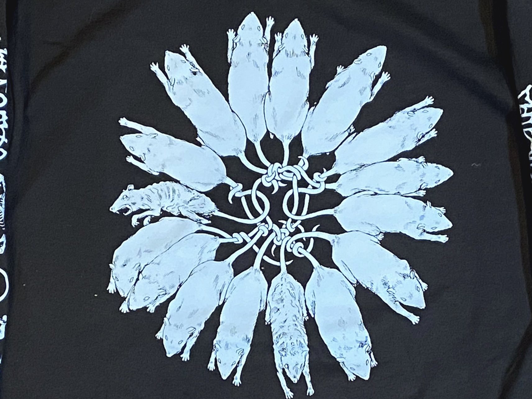 LongSleeve BackCloseup.jpg